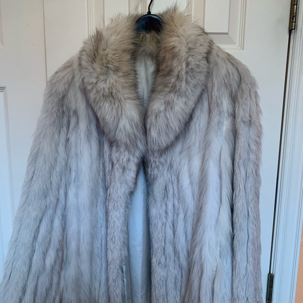 Genuine Saga Silver Fox fur